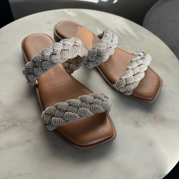 Sincerely Jules Silver and Brown Braided Sandals - Picture 3 of 4